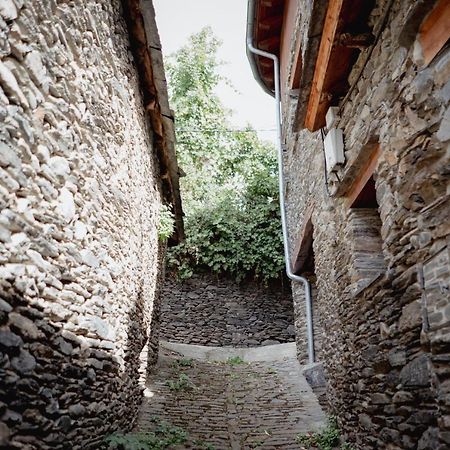 El Xalet De La Vall De Cardos Lladros ภายนอก รูปภาพ