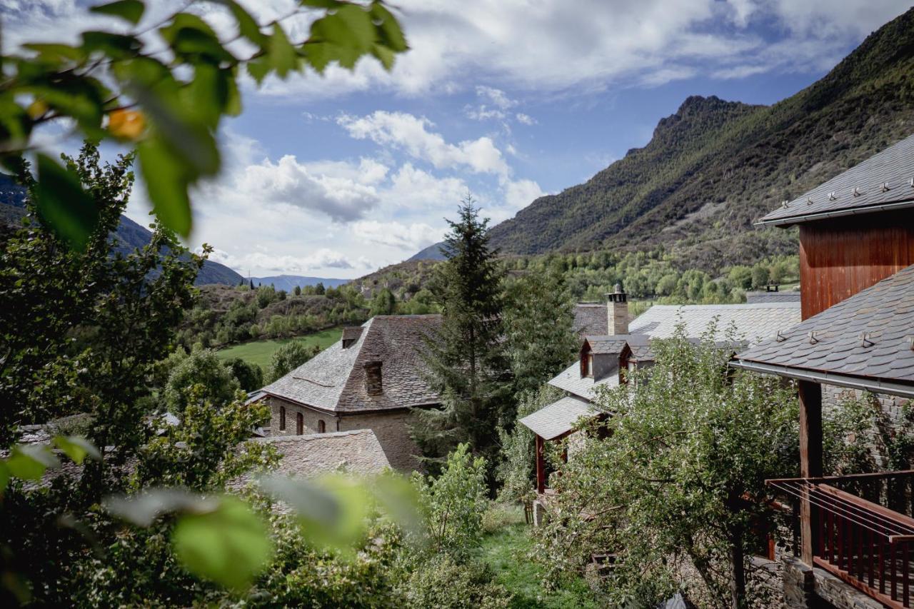 El Xalet De La Vall De Cardos Lladros ภายนอก รูปภาพ